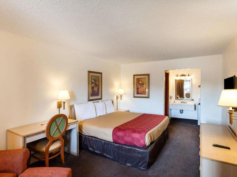 5ED5EFF47C63D7DBB9BB33449F52B7C4