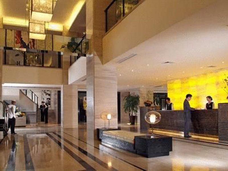 DCBEB8CAE6B2514BAB1D90FF05E75D80