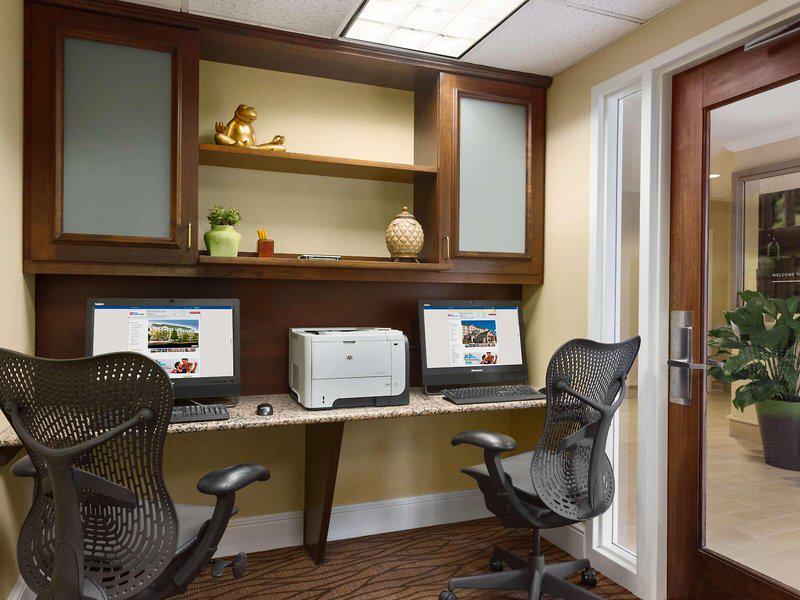 135033088428B810E82F663F36F11E24