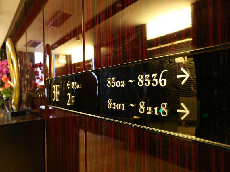 FE58E67C28C6BFDF6C7EDEA4C82356D5