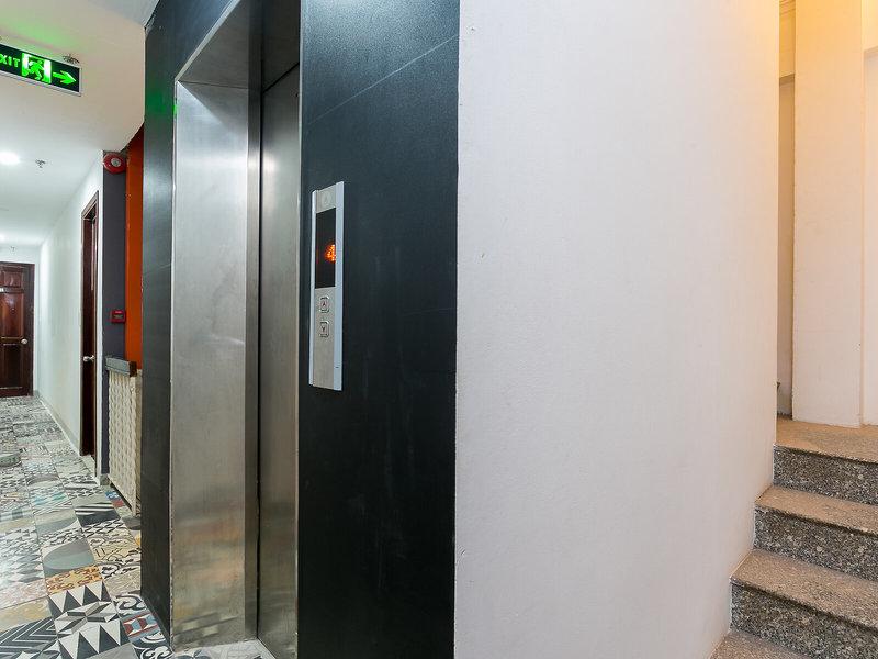 E3382A1CFA68BCDB38DF352504C1DE59