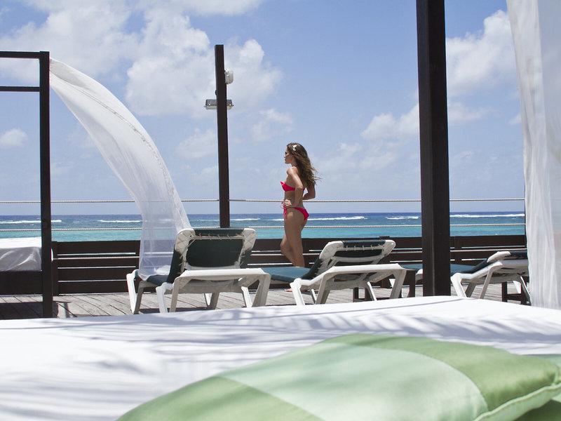 451EF48BCFB69A016849EF7F258D5DD5