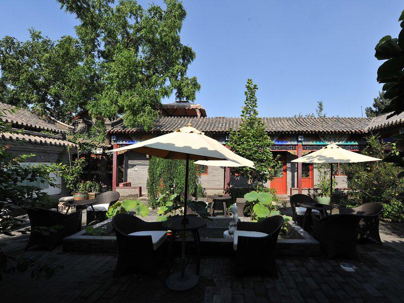 AAB8D8CACB85E42F5B23B49403FAD7E4