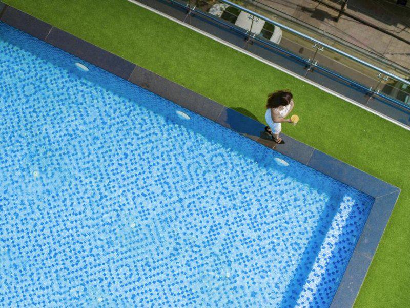 0B00DDF9C475366AFF3CFB5B57C42A6A