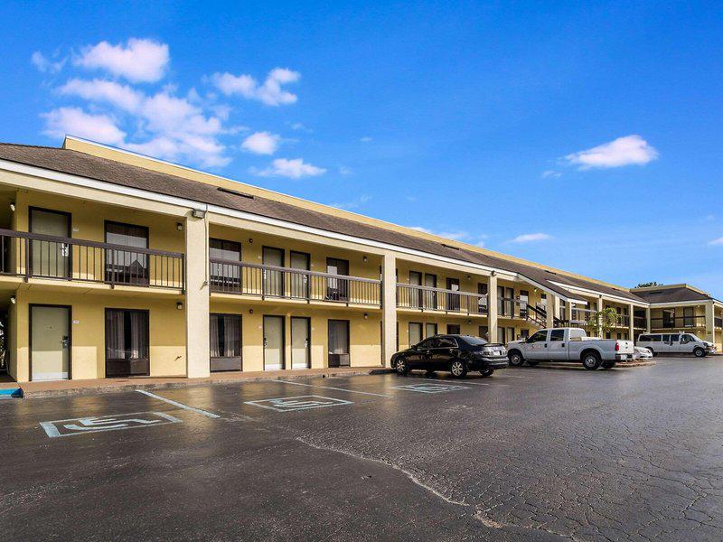 D8AA5035843A2AC71D91FE899243E89D