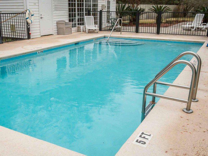 C42AC93A41A4CEF6DD0A5A4D622BA143