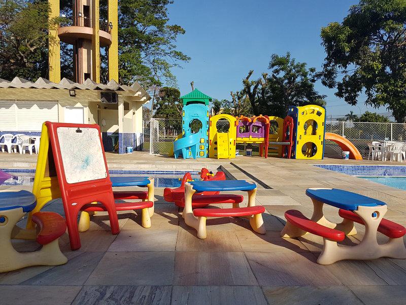 E106B78CB7CC7F8F19C9CA0534C61F27