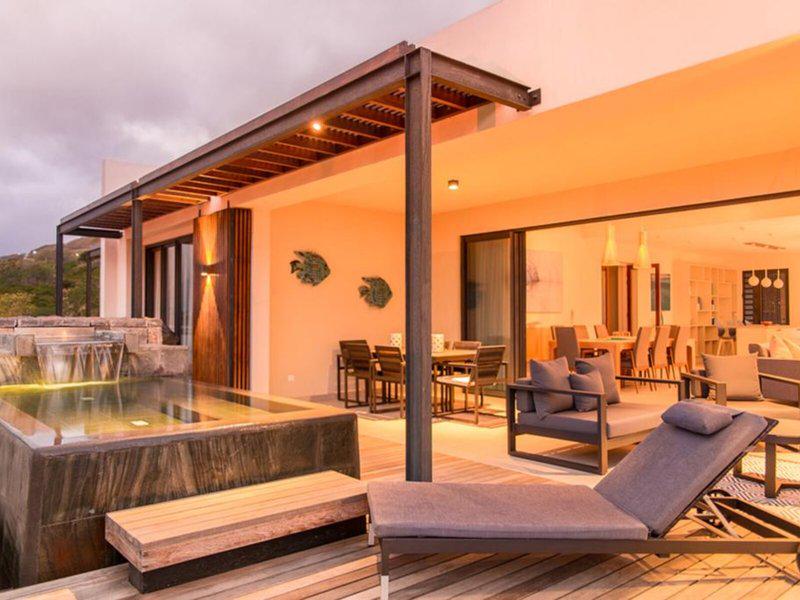 A3E65F20A9BD189FCFB9CC793AD58E07