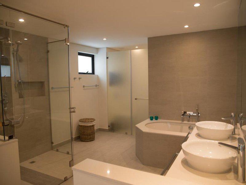 B38292C8489358E7A5DFC3570E878FC8