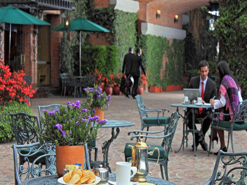 928CCEEFEF50B1309A2FF52076CE7926