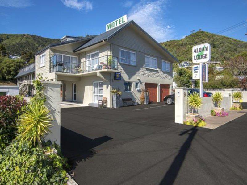 21B5C0086B0778DD05A983A653A5F733