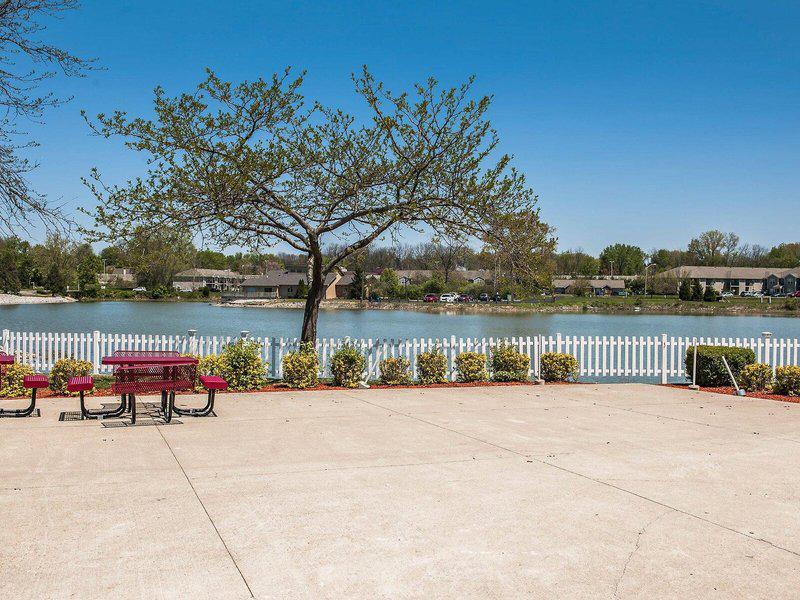 A48B29BA6510F44247E15424F5E8A7C8