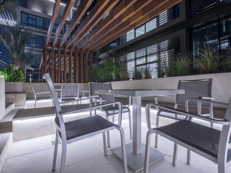 F98CF191CB4D47613E057E4F173D0F8F