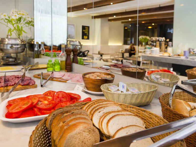 1ED45F48E2759073B6526F26B6762702