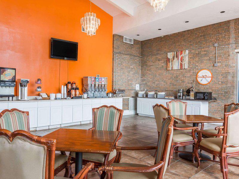 B877F239BAB65D4B7ACDAE05A89D5C63