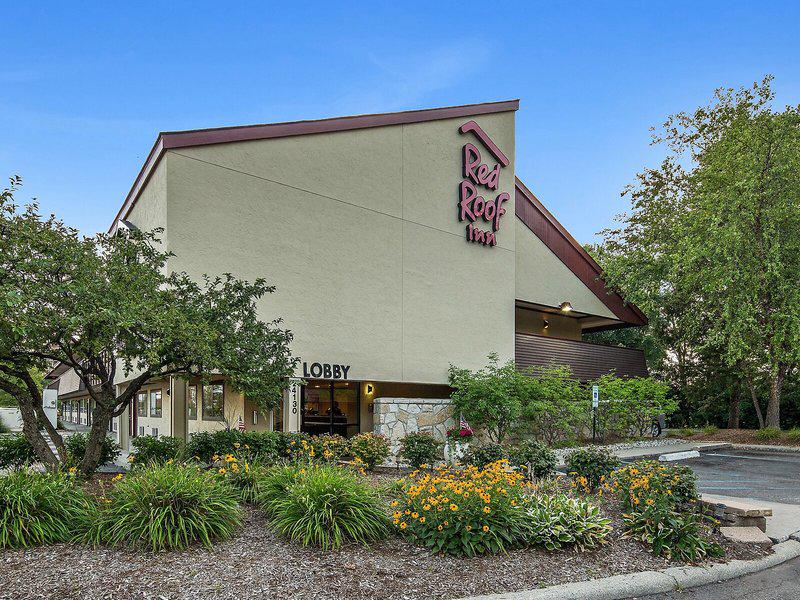 27FB785CD51226D4425BF3E94447E03B