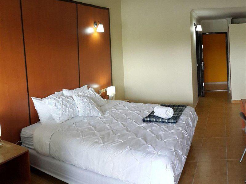 488E25233B566B94E96252C0E26B5353