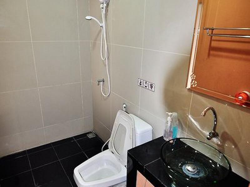 E0634044A030E233A06F54FAAED4DF67