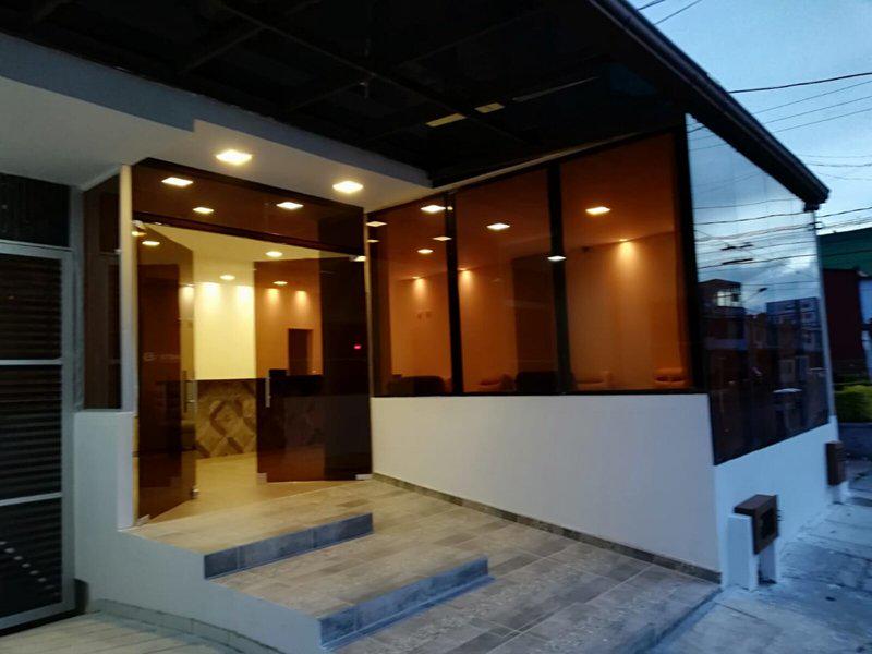 301C05E7A460718F805C02468C04D357