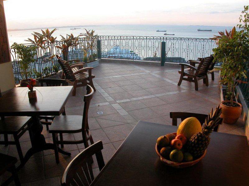 DFAEF9D8ECF75CEC37FA5BEA6489D76E