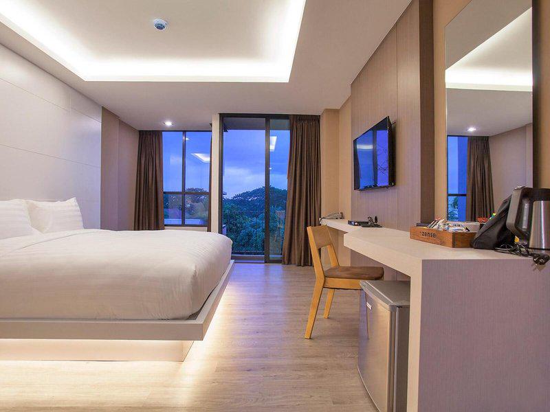 EE81999B75EC7B52C075528A57426042