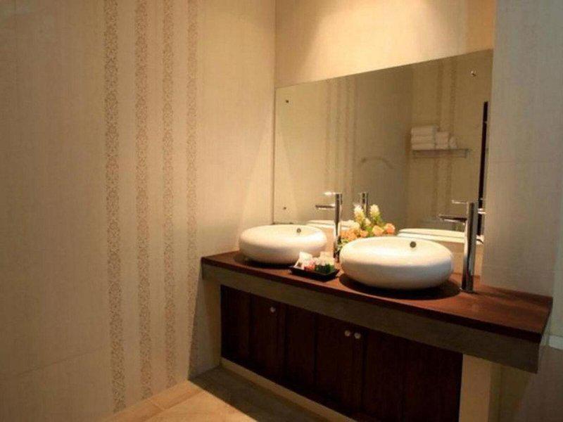 8F5939CBB661D2483B9E4D9ED8AEA5A6