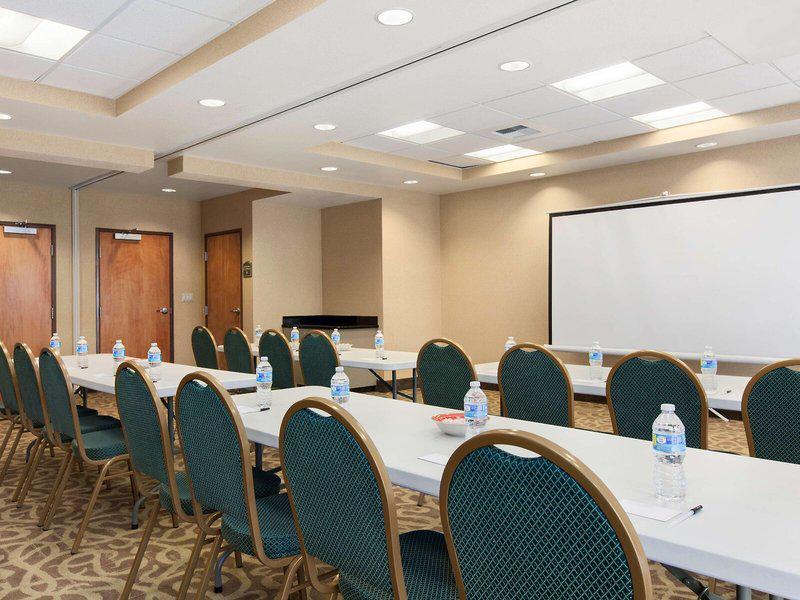 D56B47A4AE2CA084BF7ABE732B707007