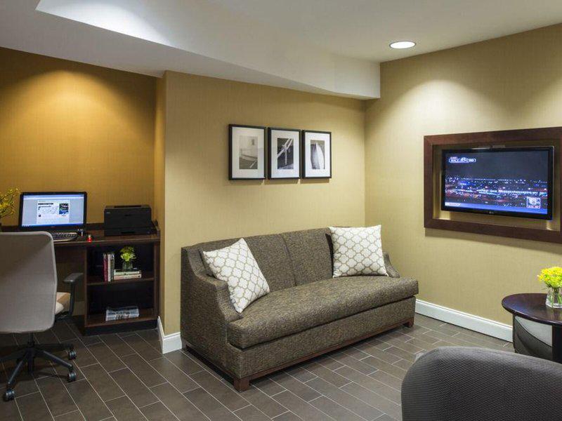 FAF20360913903D243BED955543CD4B5