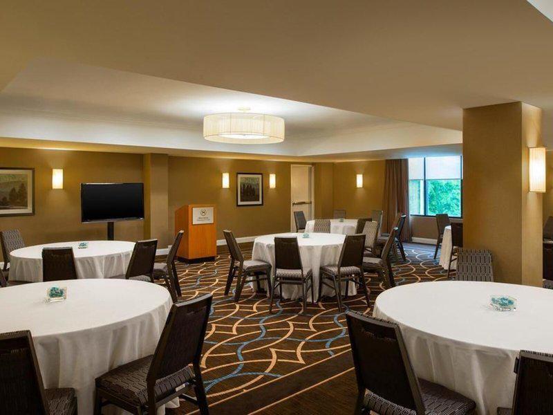 7DF2F01AD8342E34E29C2AE31800D16E