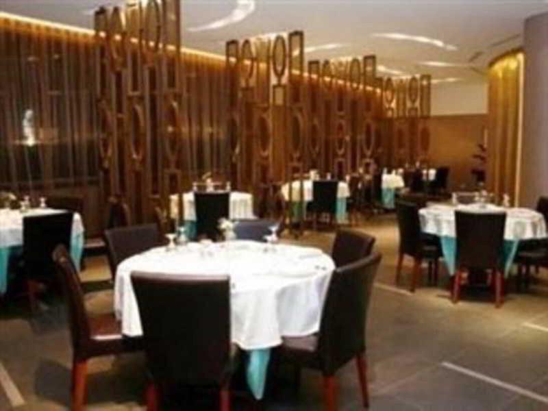 FE7E6E3F253D986DD53642996A504E45