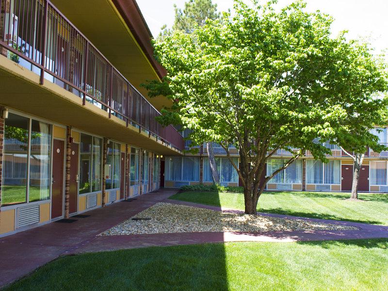 56FBB9E64FABFF4F35E4BC610965BEEB