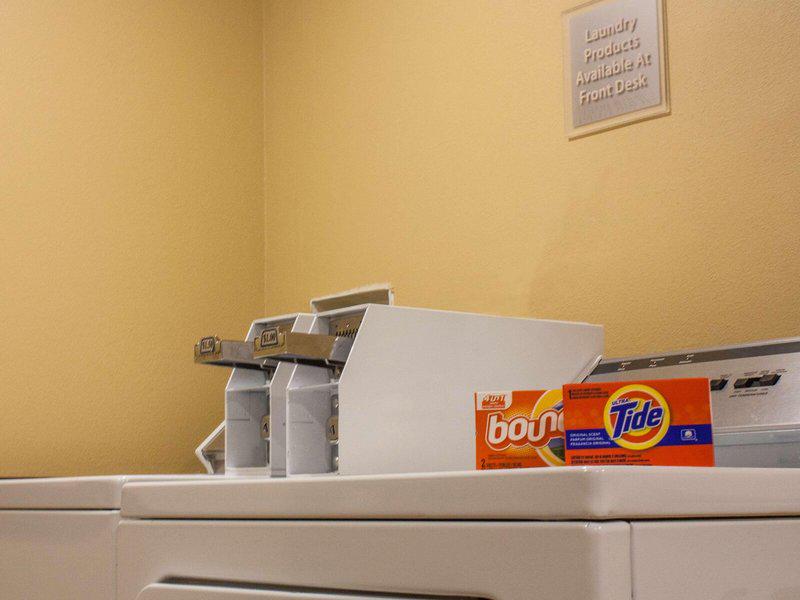 2BB08F869DAF7F9EBC620E9B652A3B46