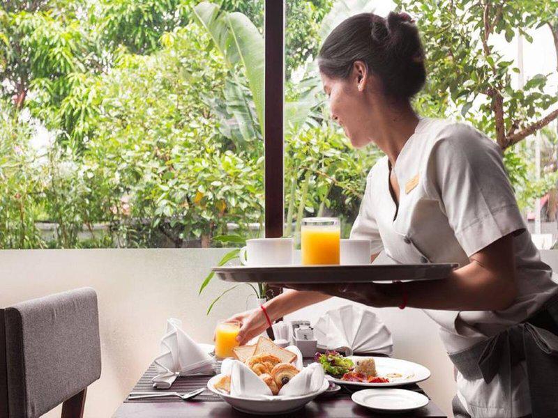 D542C6EE633A9B9057DFD083D6613497