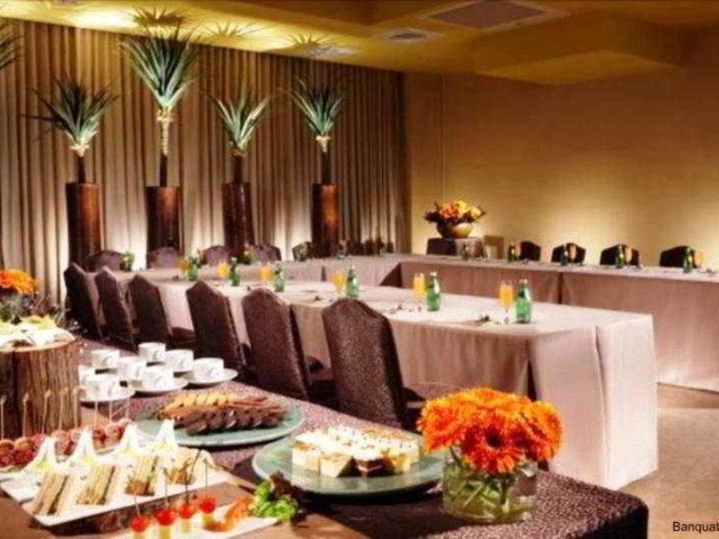 4125C3B956419BAA5574B01FDBFB3B81