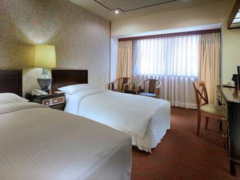 4FC229C01FB67AAD9AF0A780AAC4F53D