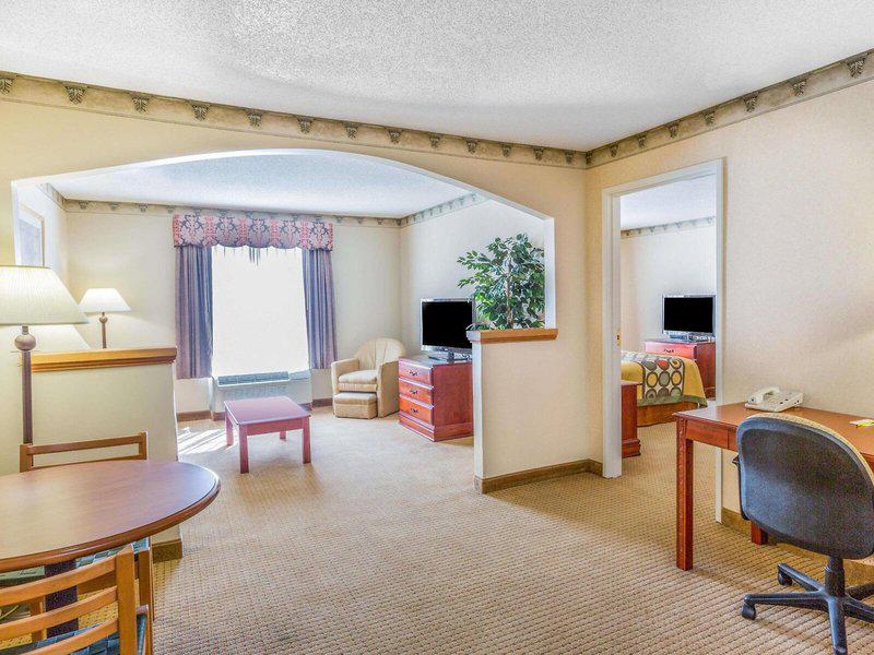 DC4F10F35FEA21E4CCA0DE5CE0189705