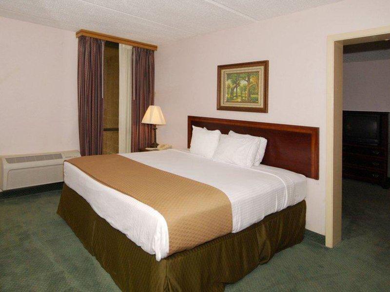 7759E3FB22E42D48E9465E9F8A2080F9