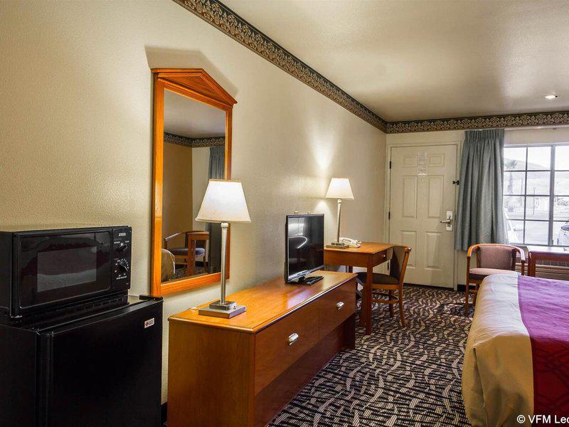 B357FAA706066D347C17A11BB6B07716