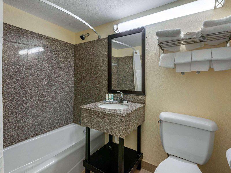 7267B37CEFA74B459B82D2CF10194348