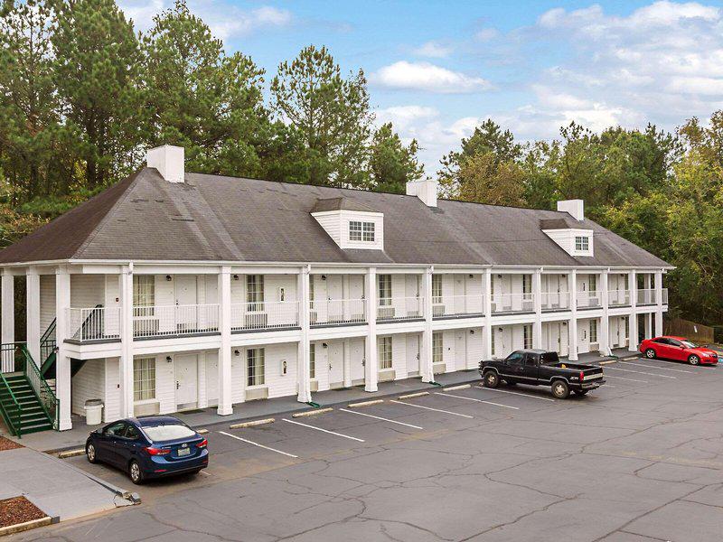 E7F10D61E2D354482DB57C672AF27D0C