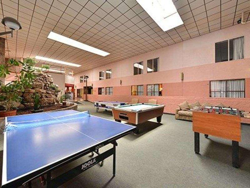 DF972BD0FA2F498D3F81E1B08A5D34DD