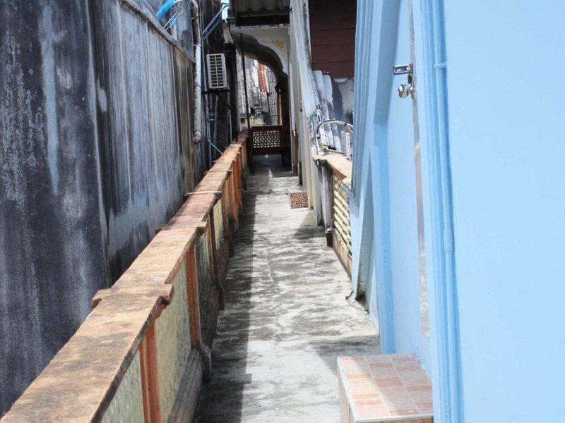 6134FEC37A0F3D317E0F42F6A101F79E