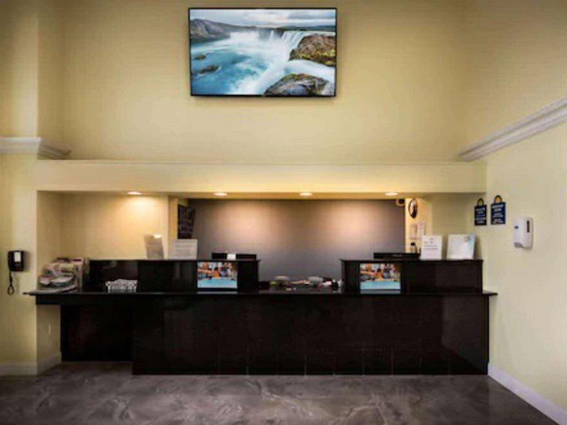 13C87910D4FA0F229D32C6228C5902F2