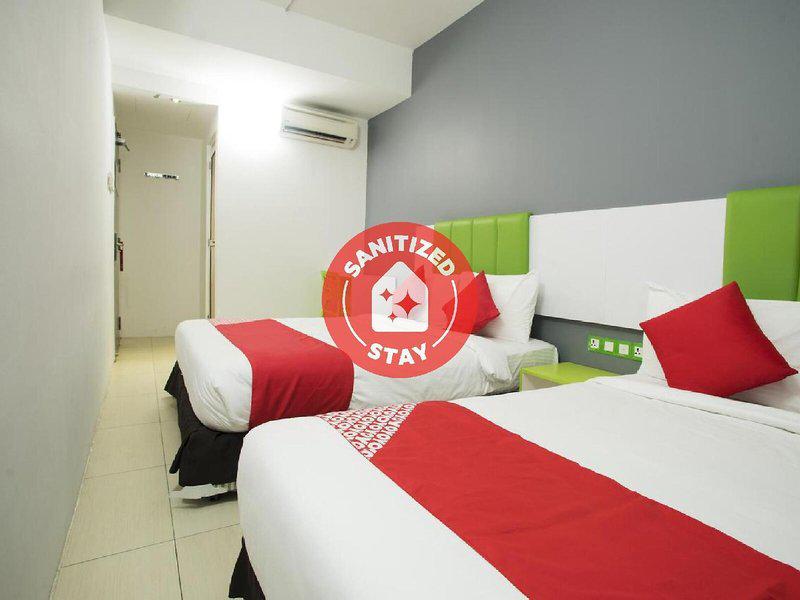 6EEE30E1AAE96BC9DADA1E27B92F1579