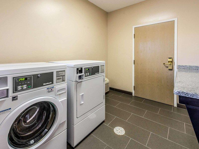 0FBF50730905AD75388A2FD4E3F3773D