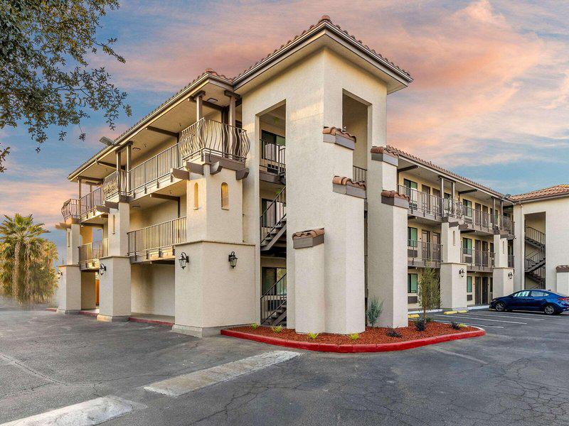 78C9A08CCDE8C2A995439C6959B8ADF7