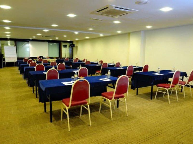 4543656280D8D06981E14BFDD49118EF