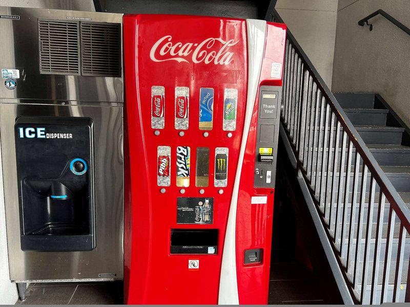 C7FEEEFB13F4FB3C51F6A92D3D00BBA5