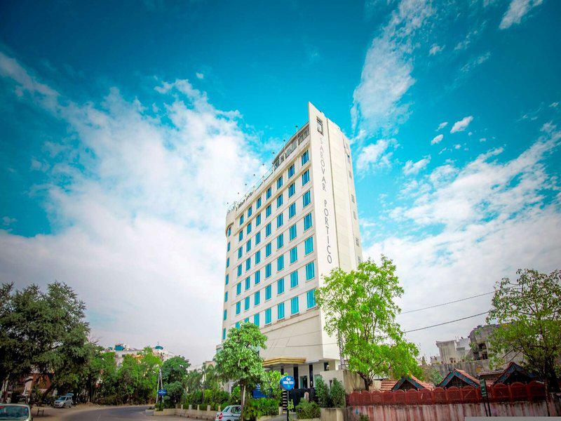 D4CAD64BEB8DCD6BBC6C54C3D4383639