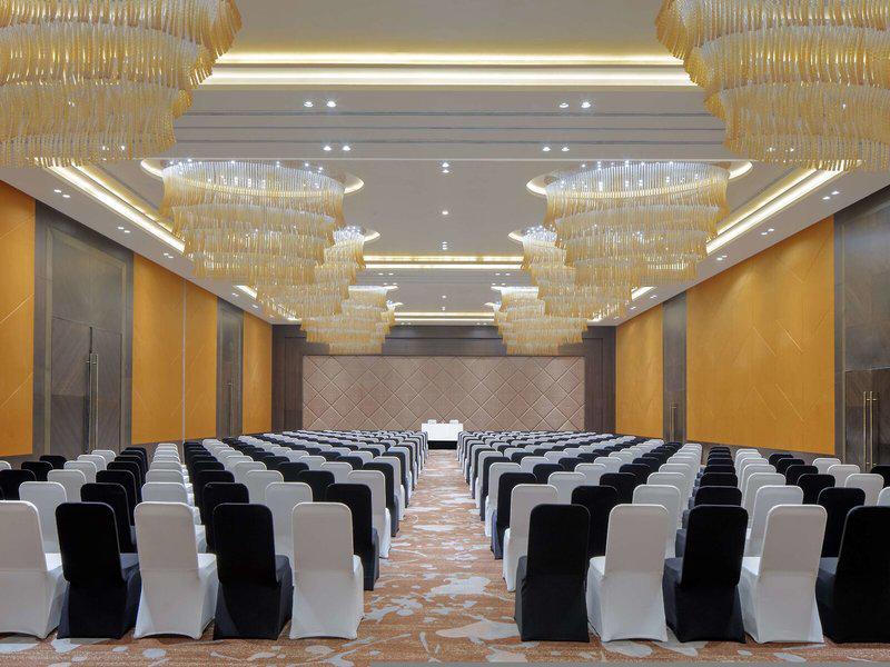 96BF0D2340798A81C87EF36B5E1E6F55